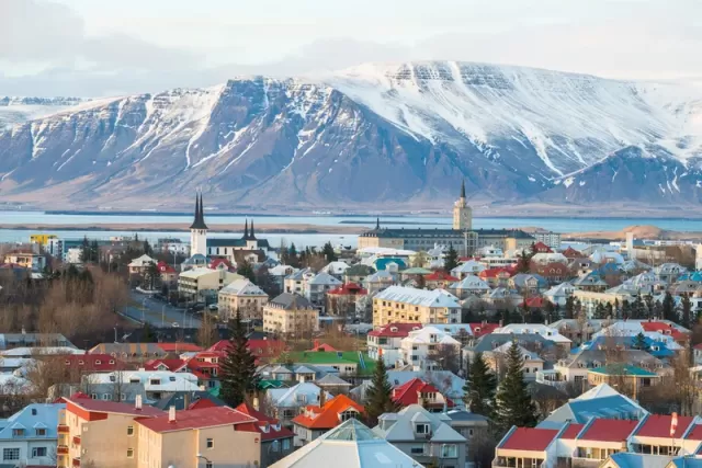 Iceland Unveiled-A Journey Beyond the Tourist Trail 
